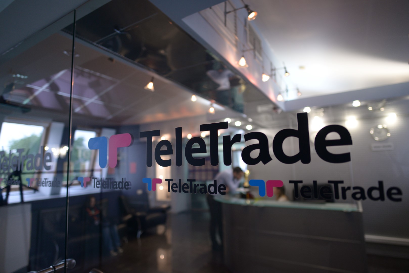  TradeLikeaPro.ru    TeleTrade